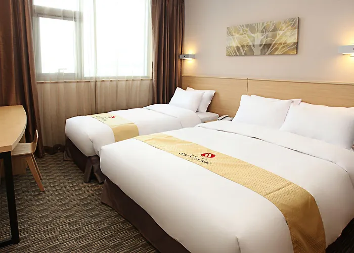 Skypark Dongdaemun I 4*